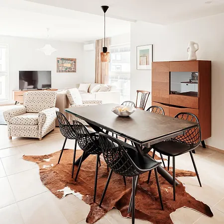 W In Harbour District, Free Parking * 塔林