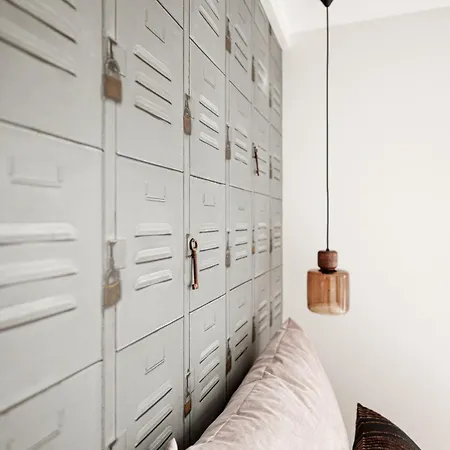 W In Harbour District, Free Parking Appartement